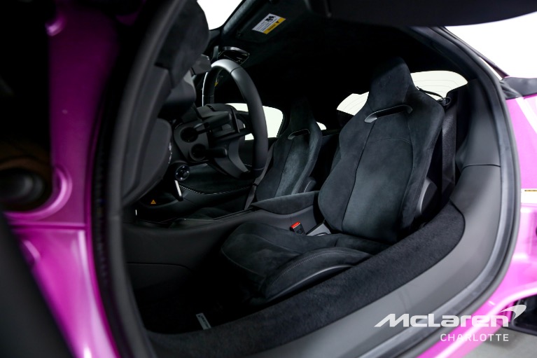 New-2023-McLaren-Artura