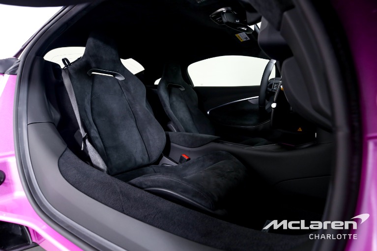 New-2023-McLaren-Artura