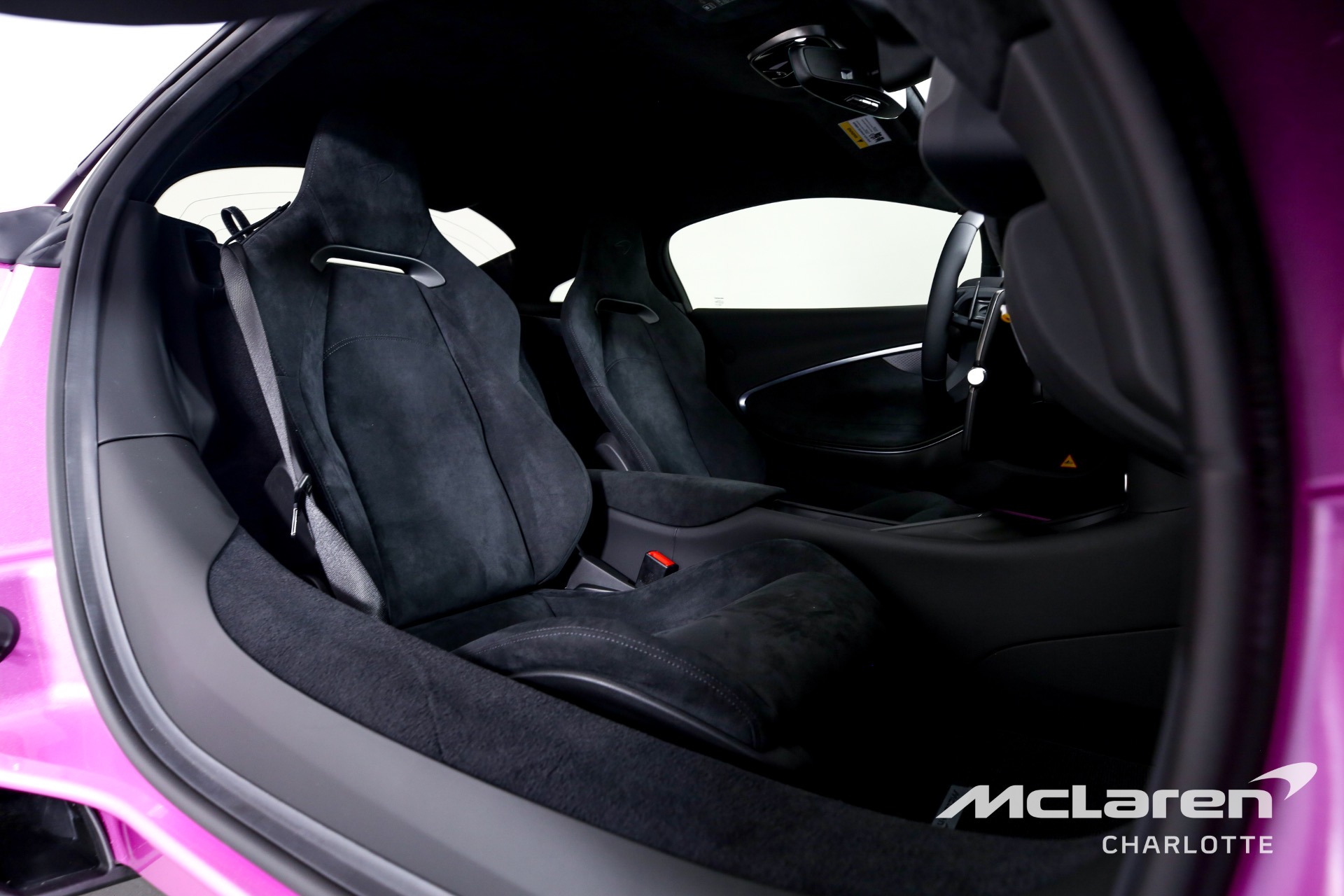 New 2023 McLaren Artura | Charlotte, NC