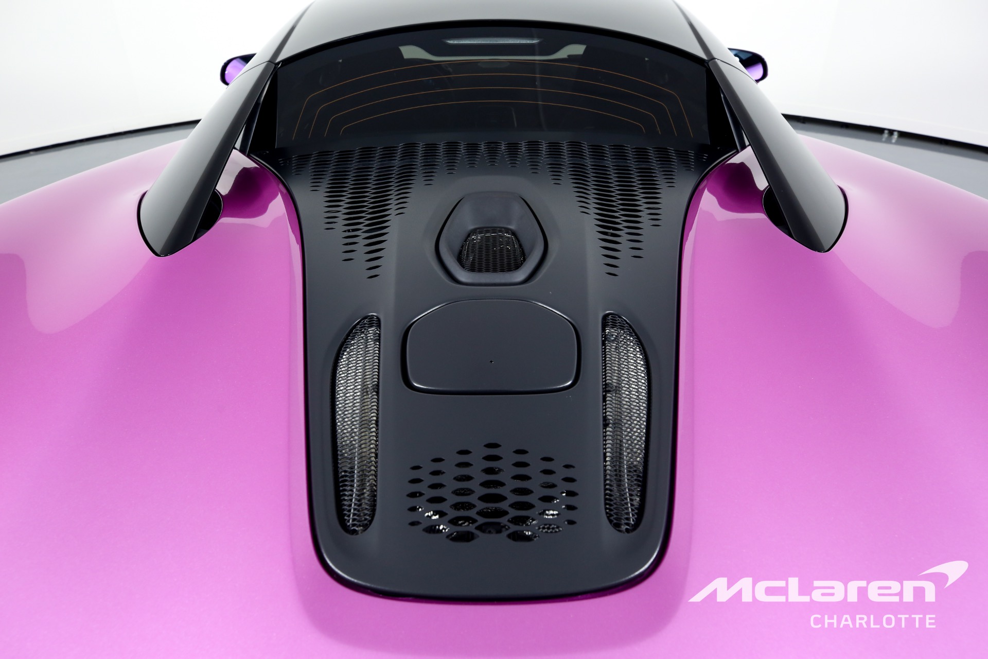 New 2023 McLaren Artura | Charlotte, NC