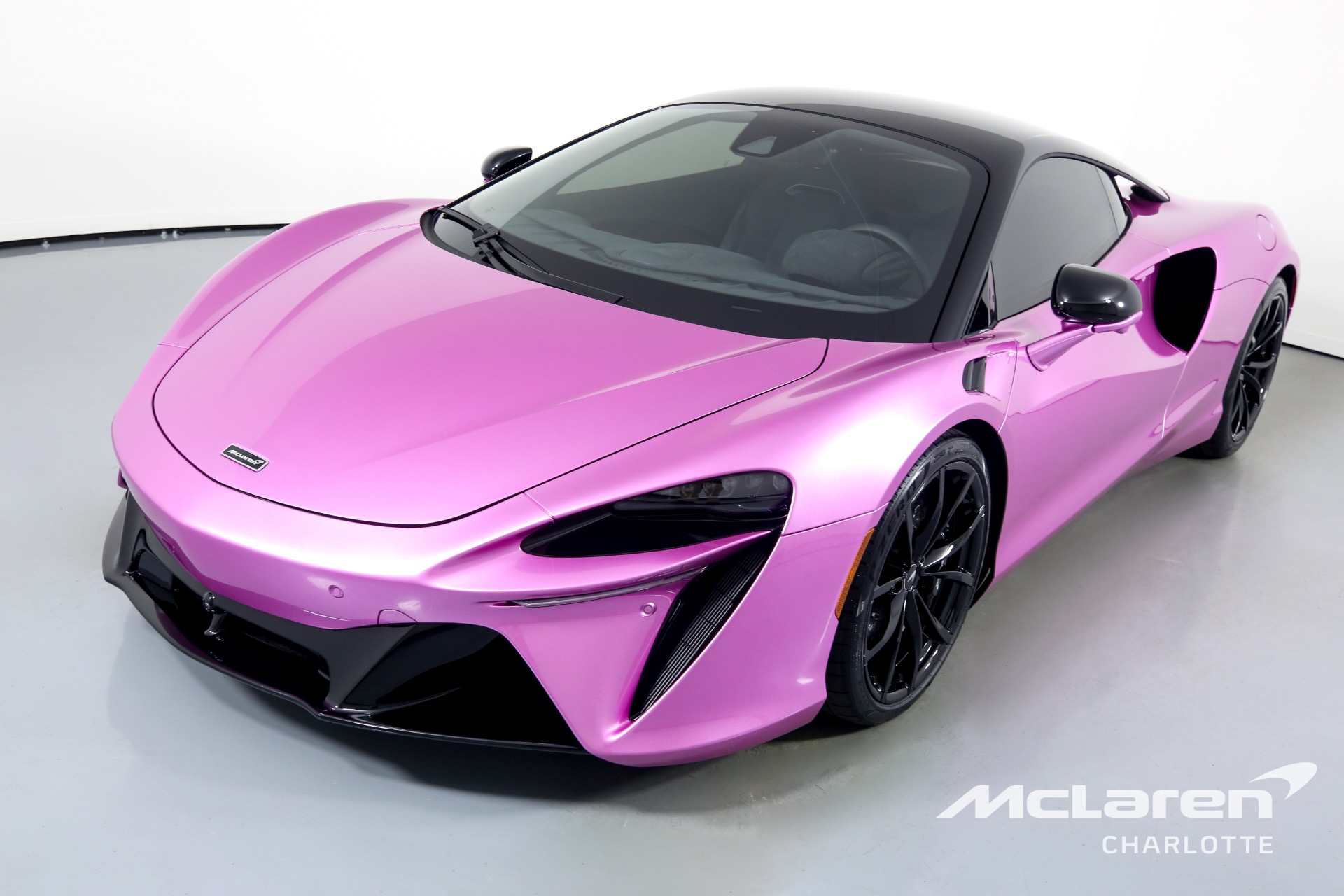 New 2023 McLaren Artura | Charlotte, NC