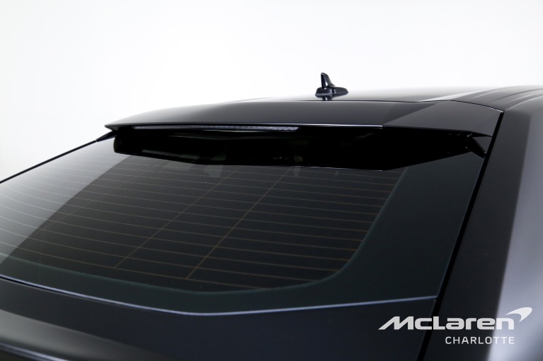 Used-2022-Lamborghini-Urus