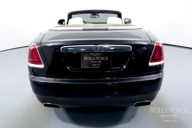Used-2017-Rolls-Royce-Dawn
