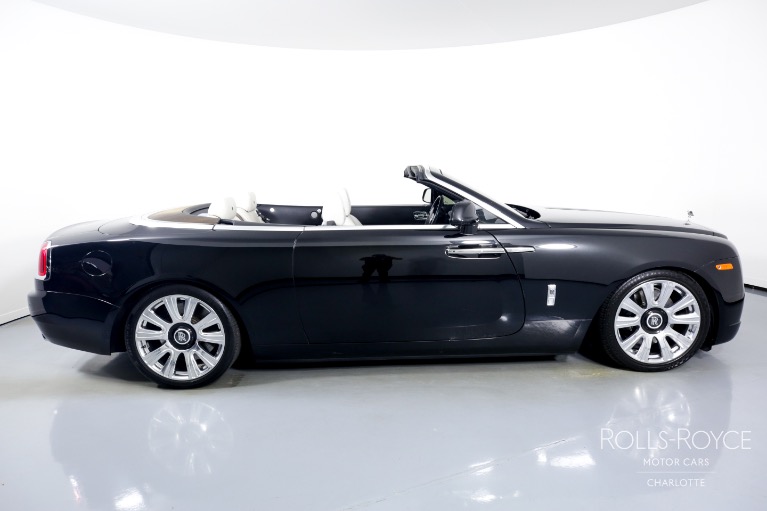 Used-2017-Rolls-Royce-Dawn