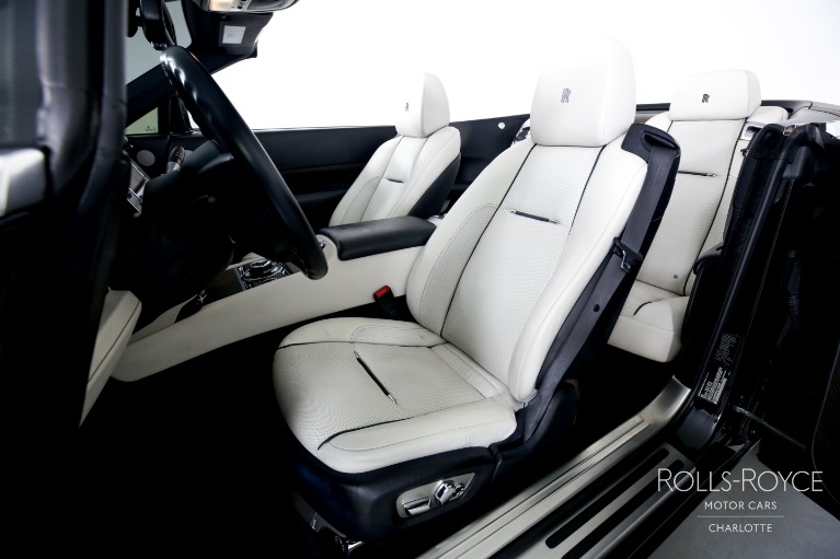 Used-2017-Rolls-Royce-Dawn