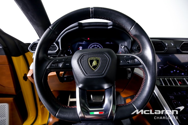 Used-2019-Lamborghini-Urus