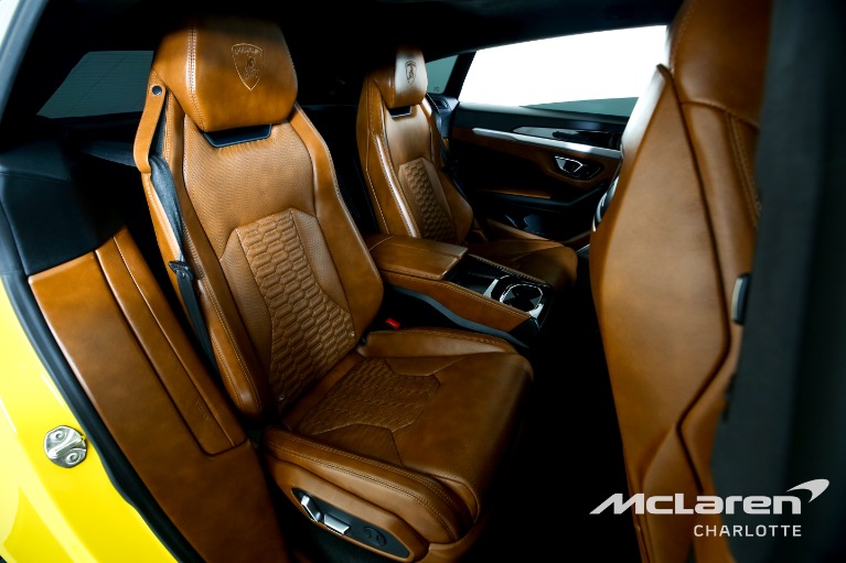 Used-2019-Lamborghini-Urus