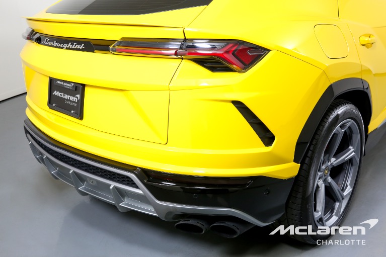 Used-2019-Lamborghini-Urus