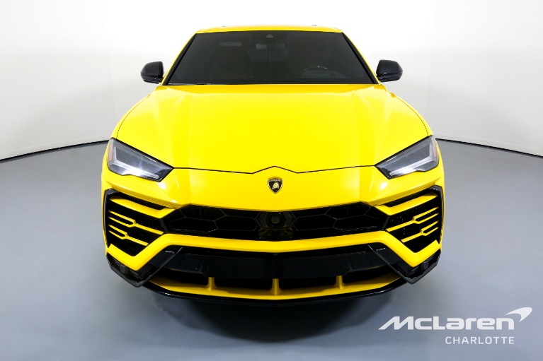 Used-2019-Lamborghini-Urus