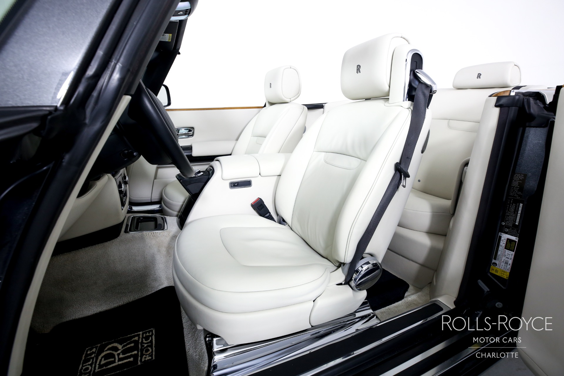 2015 RollsRoyce Phantom Drophead Coupe Review  Ratings  Edmunds