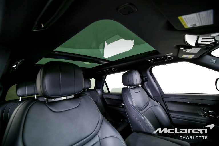 Used-2023-Land-Rover-Range-Rover-Sport-P400-Dynamic-SE