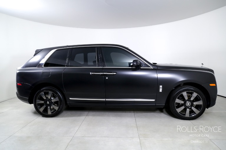 Used-2023-Rolls-Royce-Cullinan