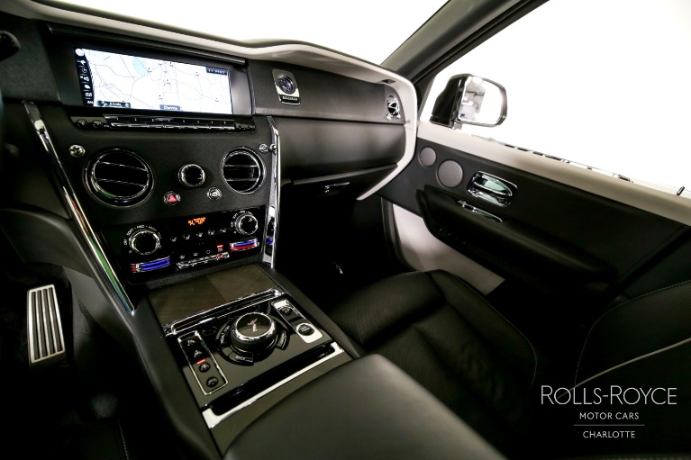 Used-2023-Rolls-Royce-Cullinan