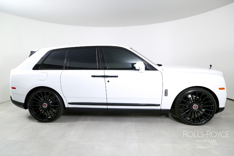 Used-2023-Rolls-Royce-Cullinan