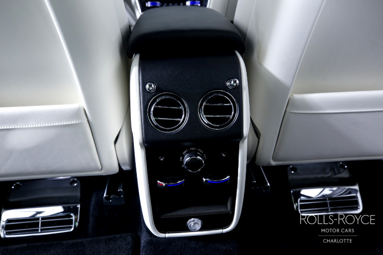 Used-2023-Rolls-Royce-Cullinan