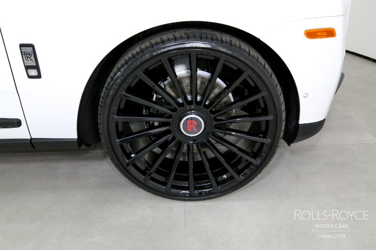 Used-2023-Rolls-Royce-Cullinan