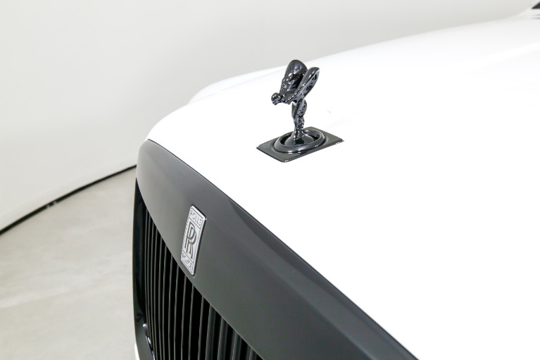 Used-2023-Rolls-Royce-Cullinan
