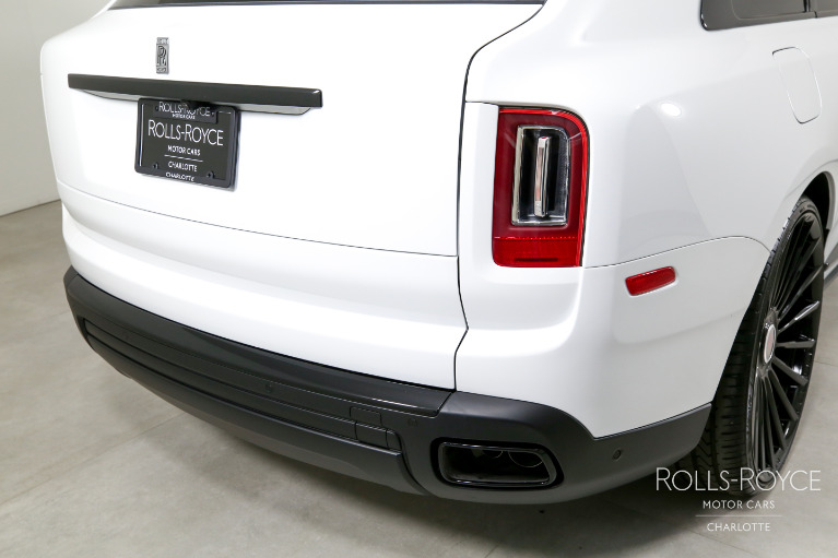 Used-2023-Rolls-Royce-Cullinan
