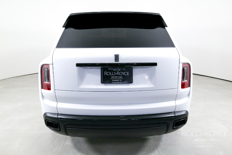 Used-2023-Rolls-Royce-Cullinan