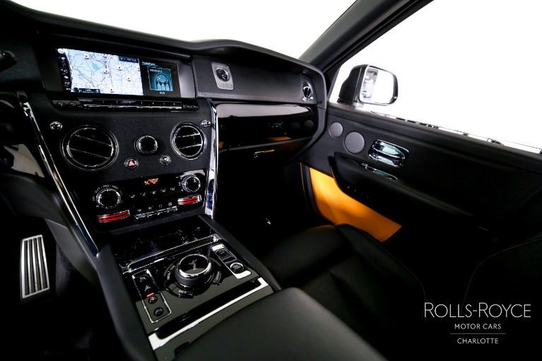 Used-2023-Rolls-Royce-Cullinan