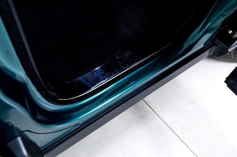 Used-2023-Rolls-Royce-Cullinan