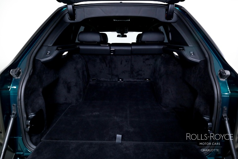 Used-2023-Rolls-Royce-Cullinan