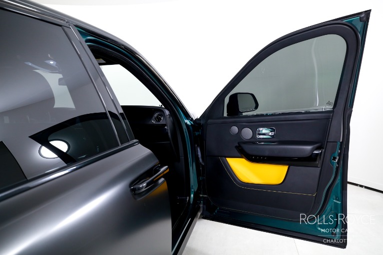 Used-2023-Rolls-Royce-Cullinan