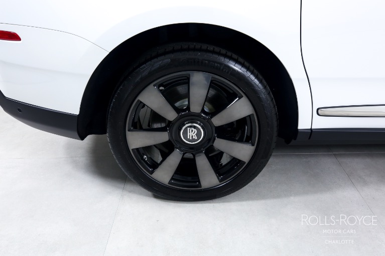 New-2023-Rolls-Royce-Cullinan