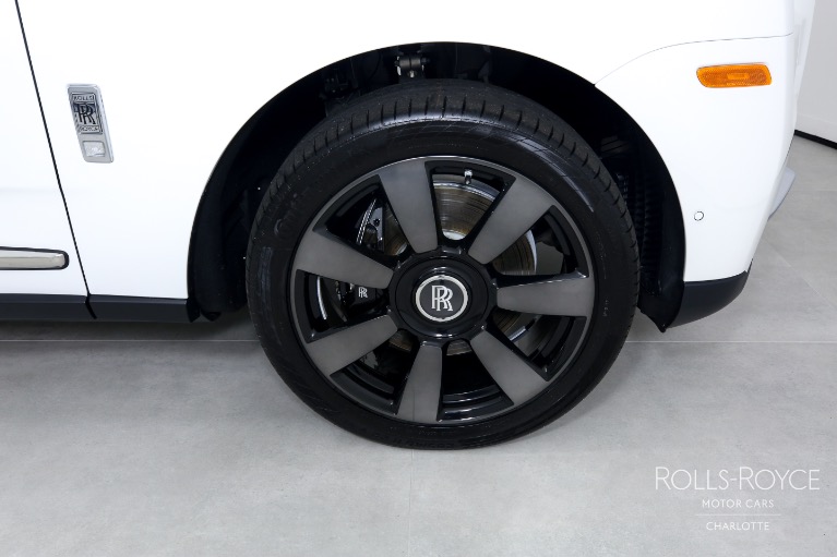 New-2023-Rolls-Royce-Cullinan