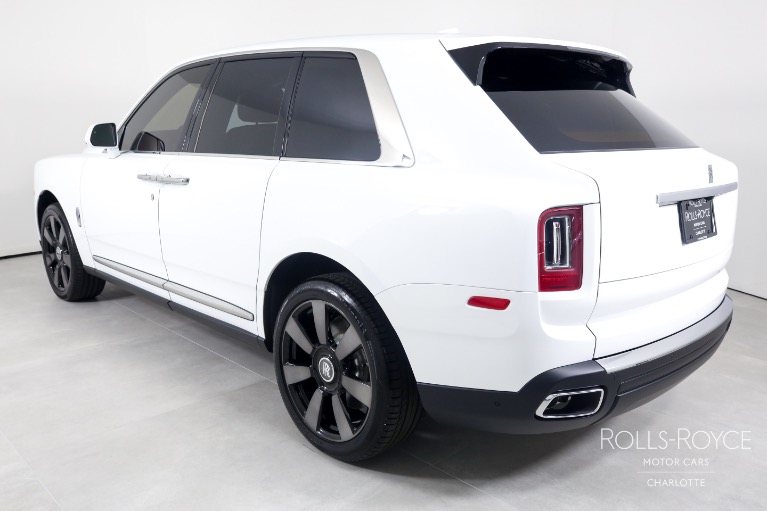New-2023-Rolls-Royce-Cullinan