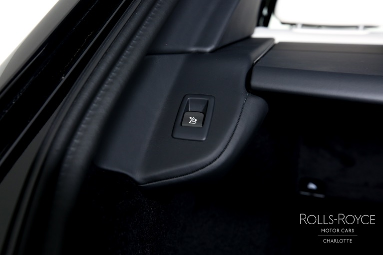 Used-2023-Rolls-Royce-Cullinan