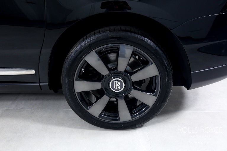 Used-2023-Rolls-Royce-Cullinan