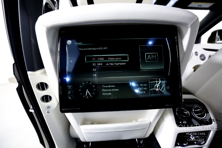 Used-2023-Rolls-Royce-Ghost