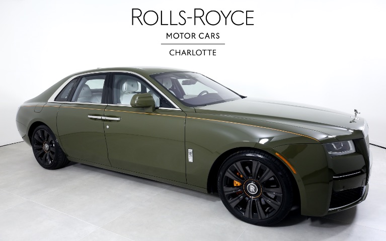 Used-2023-Rolls-Royce-Ghost