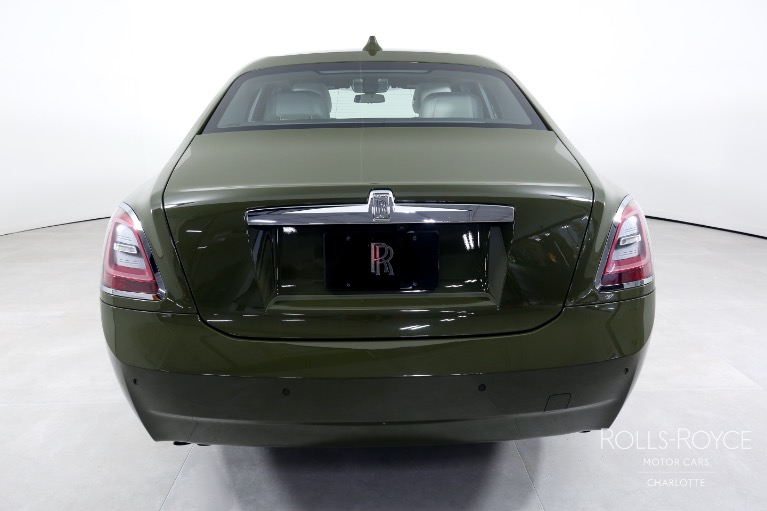 Used-2023-Rolls-Royce-Ghost