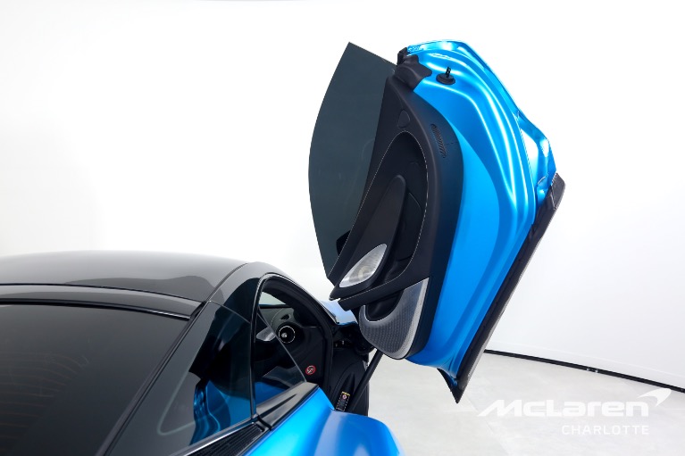 Used-2022-McLaren-GT