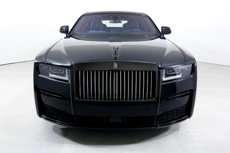Used-2022-Rolls-Royce-Black-Badge-Ghost
