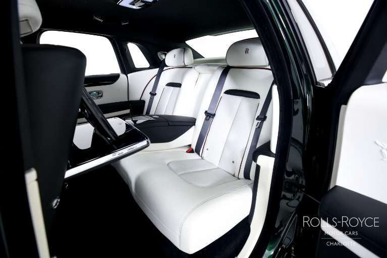 Used-2022-Rolls-Royce-Ghost
