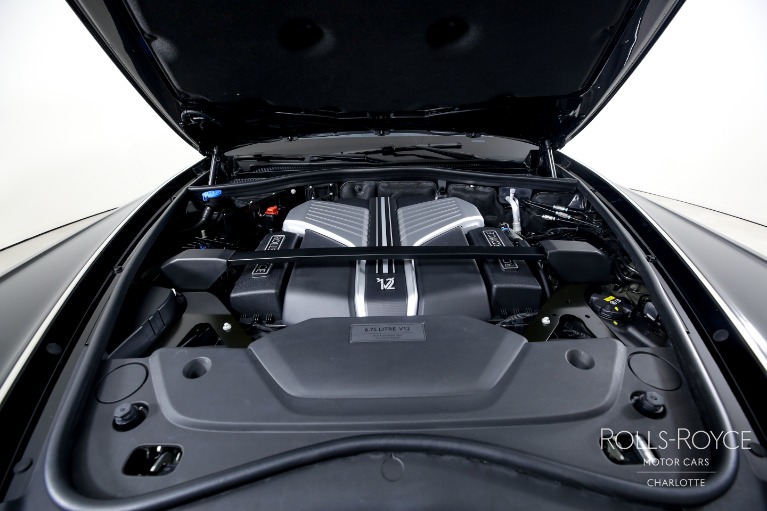 Used-2023-Rolls-Royce-Phantom