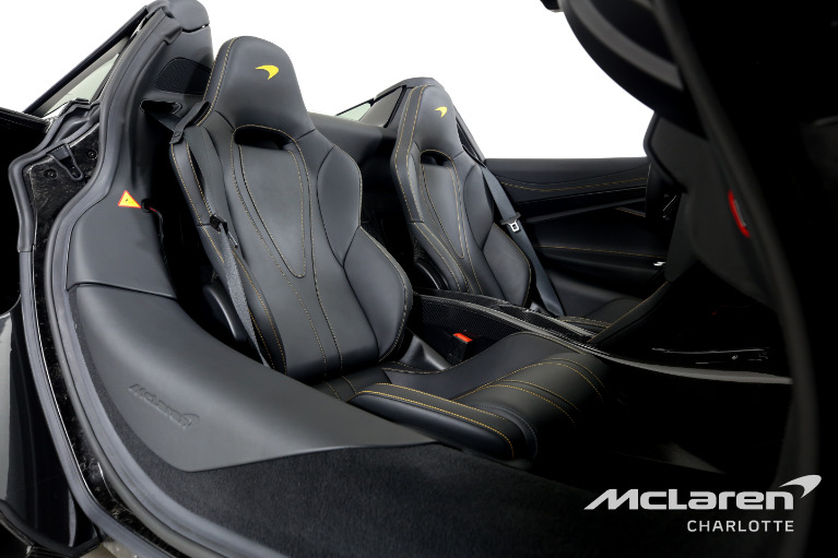 Used-2022-McLaren-765LT-Spider