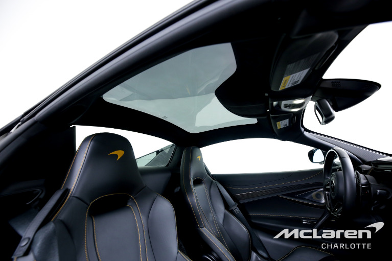 Used-2022-McLaren-765LT-Spider