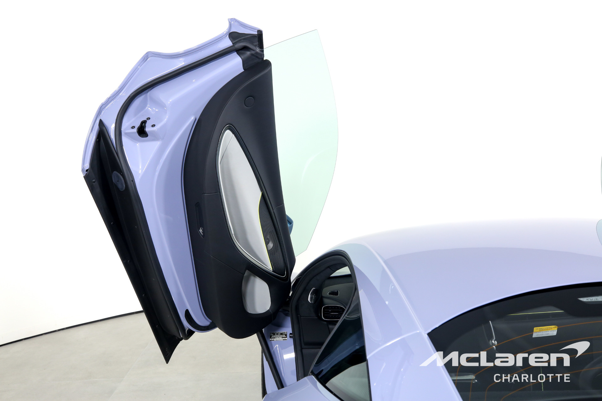 New 2023 McLaren Artura | Charlotte, NC