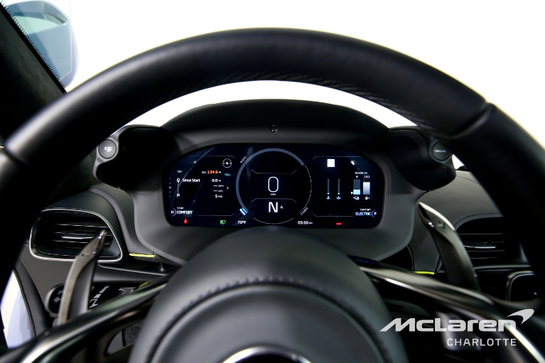 New-2023-McLaren-Artura