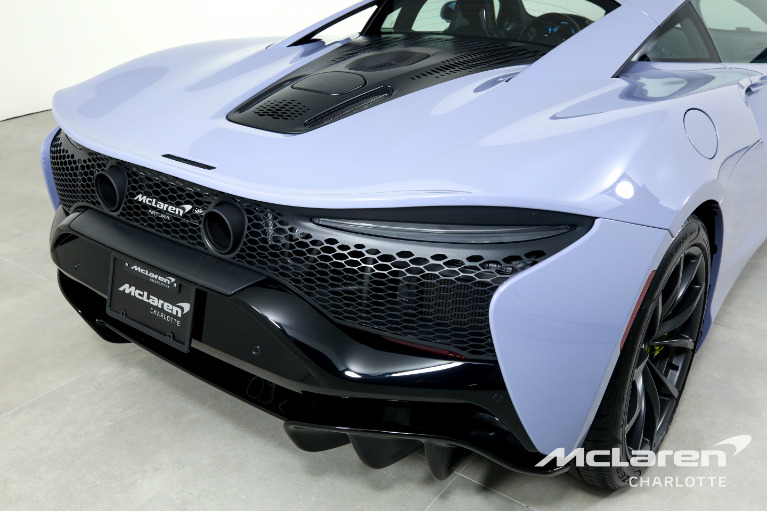 New-2023-McLaren-Artura