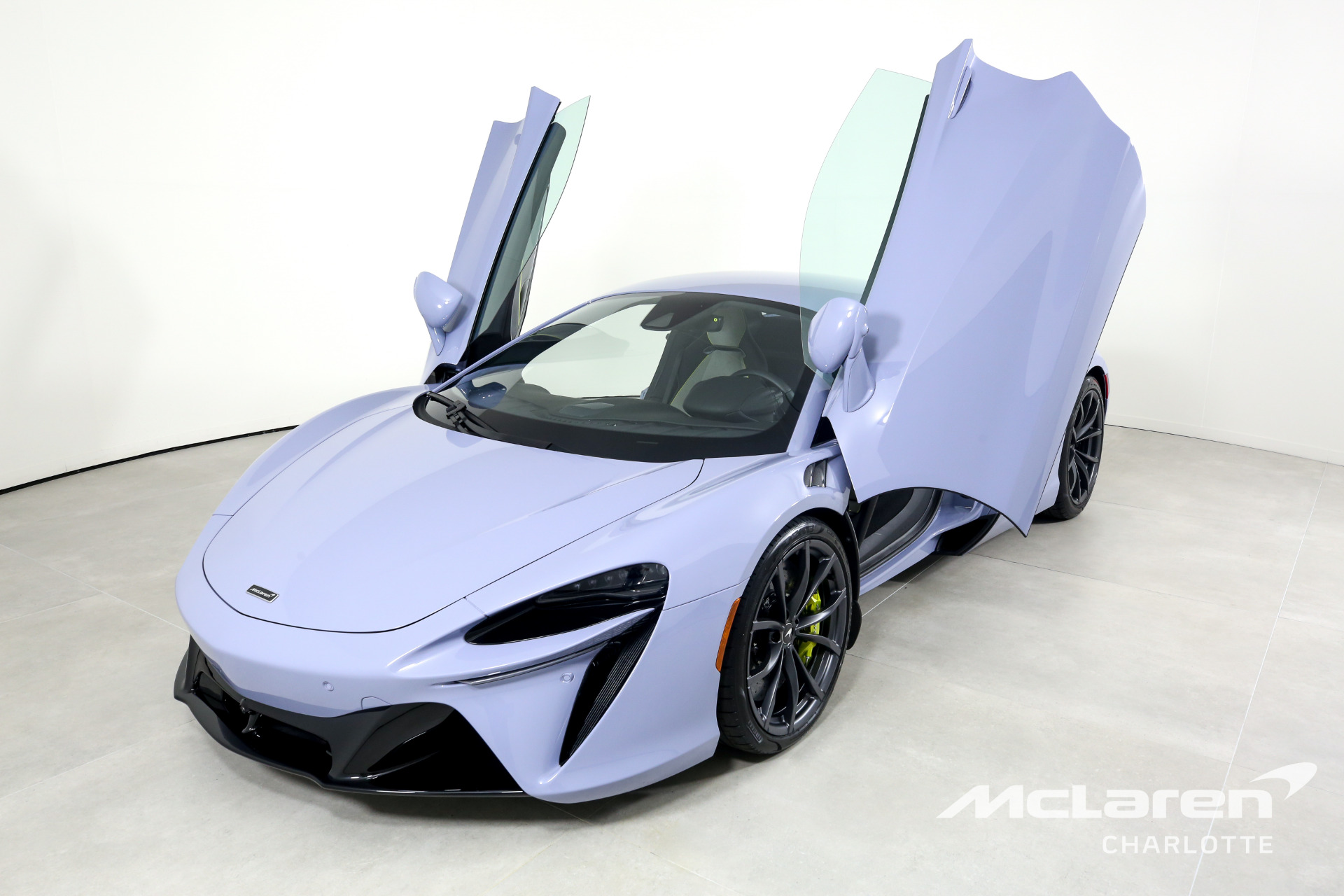 New 2023 McLaren Artura | Charlotte, NC