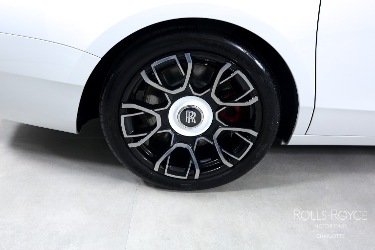 Used-2022-Rolls-Royce-Black-Badge-Ghost