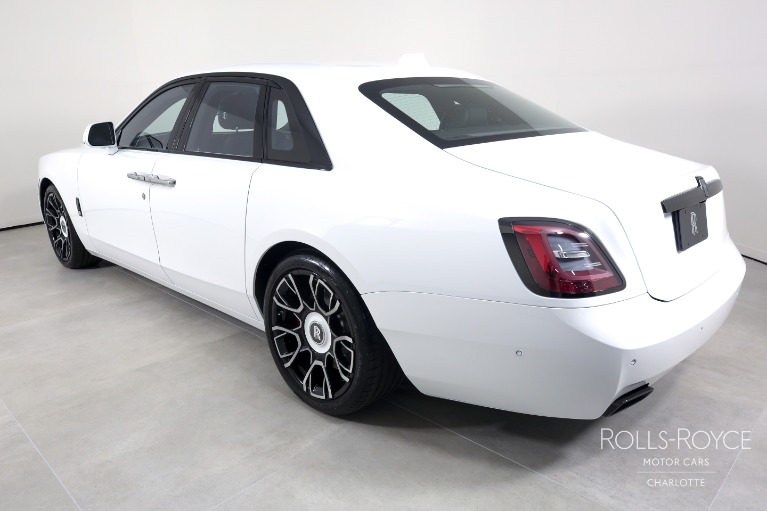 Used-2022-Rolls-Royce-Black-Badge-Ghost