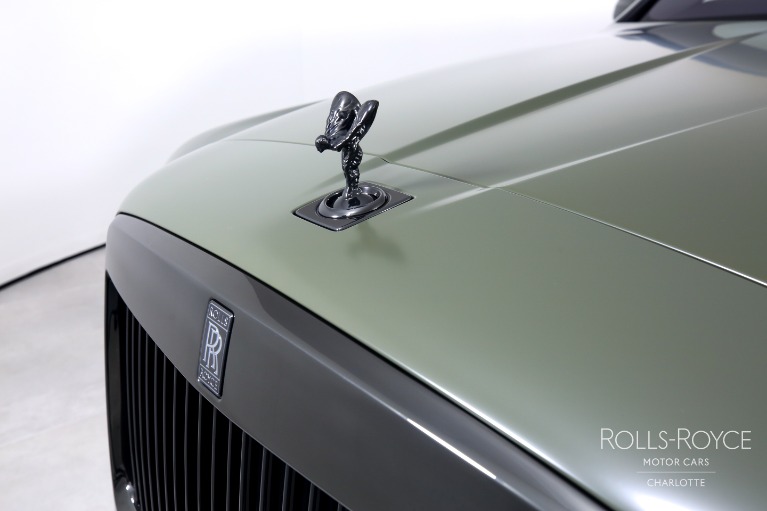 Used-2022-Rolls-Royce-Cullinan-Black-Badge