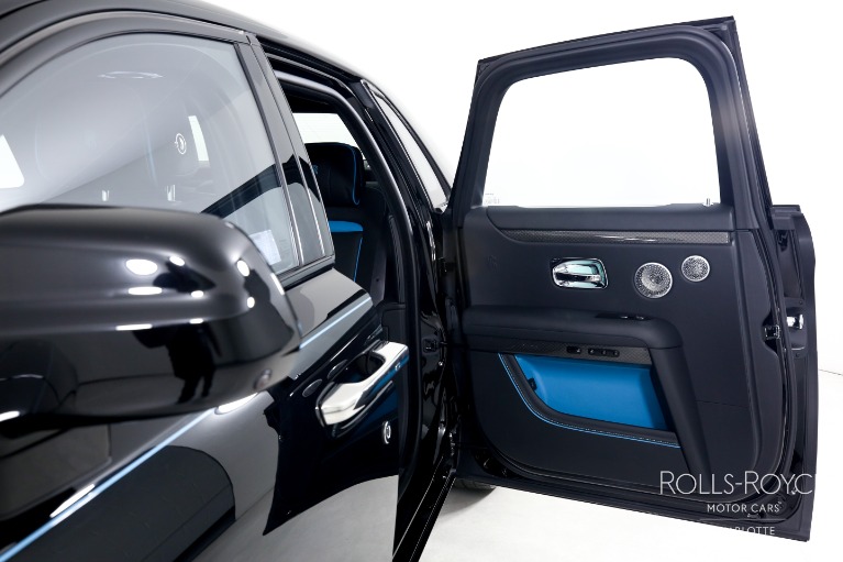 Used-2022-Rolls-Royce-Black-Badge-Ghost