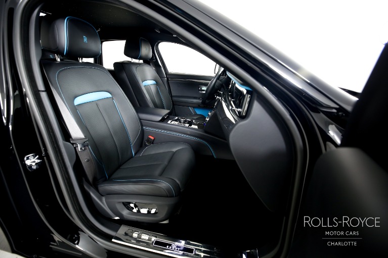 Used-2022-Rolls-Royce-Black-Badge-Ghost
